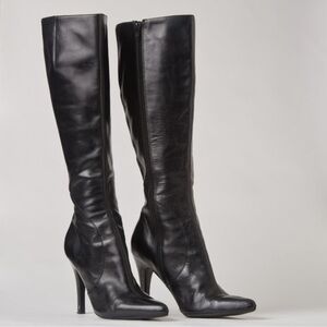Nine West Pointed toe knee high Gallivant real leather  boots 9M